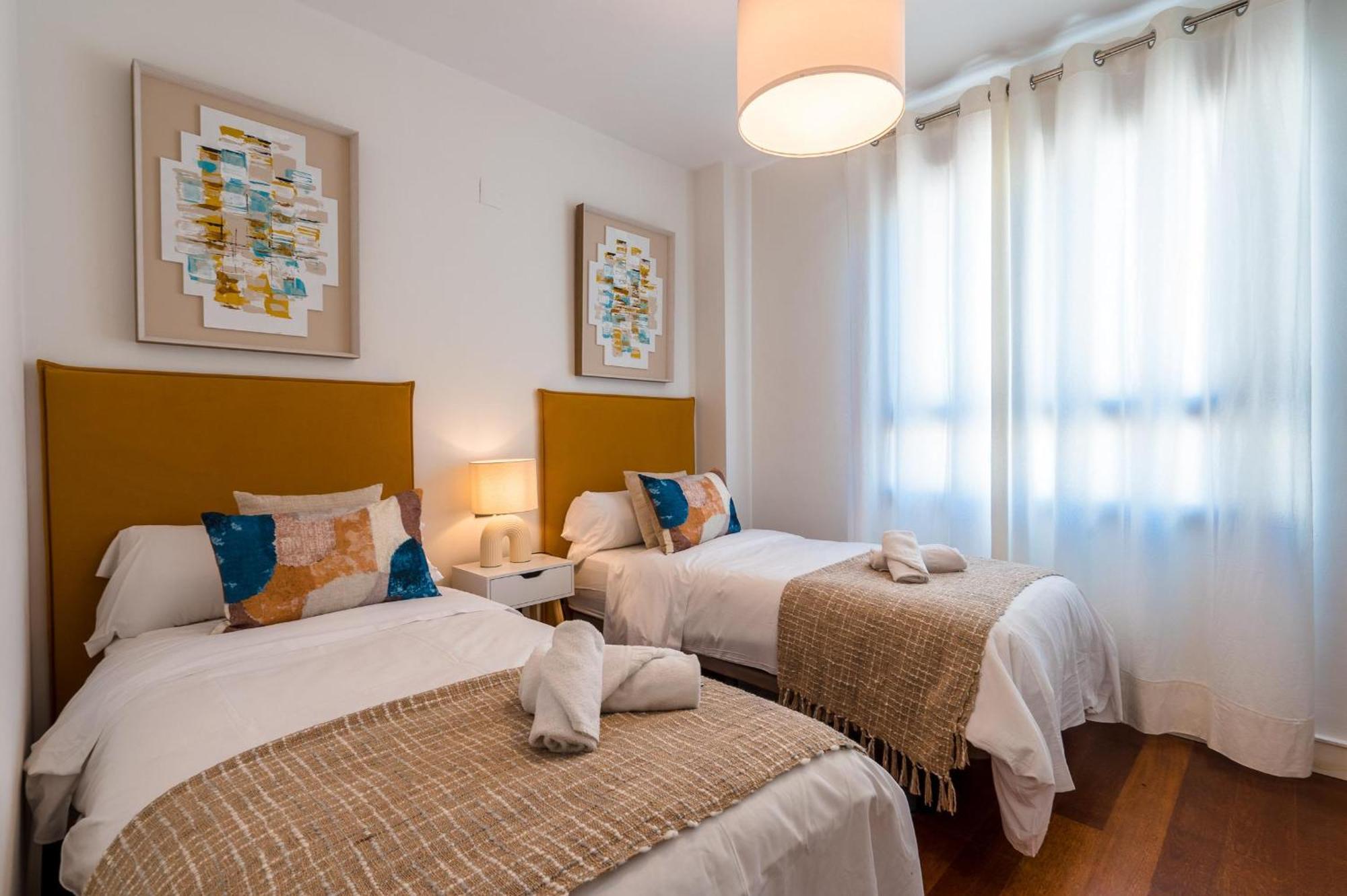San Bernardo Home Free Parking Σεβίλλη Εξωτερικό φωτογραφία